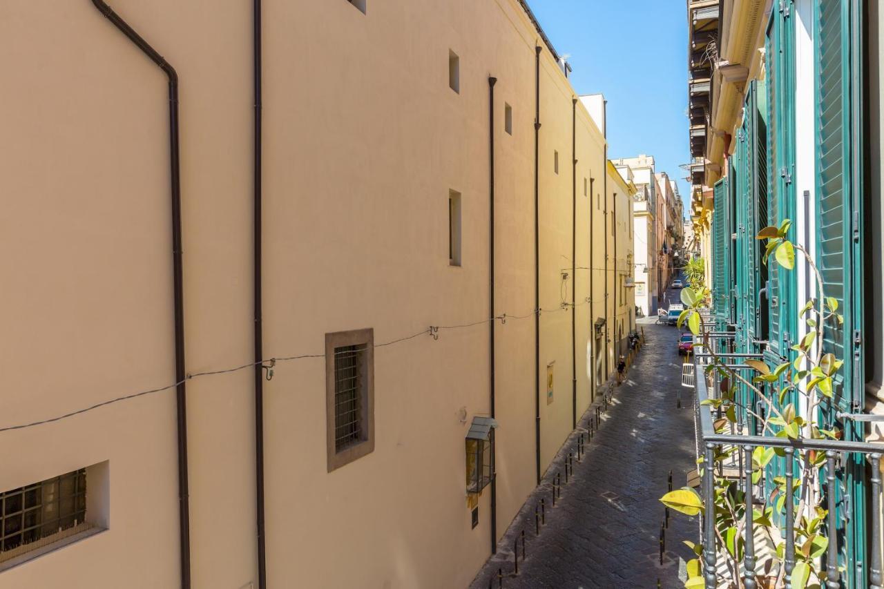 Design & Studio Duplex At National Museum Naples Exterior photo
